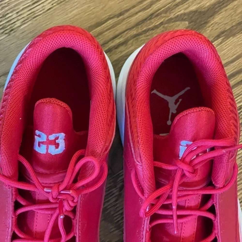 JORDAN MAX AURA 3